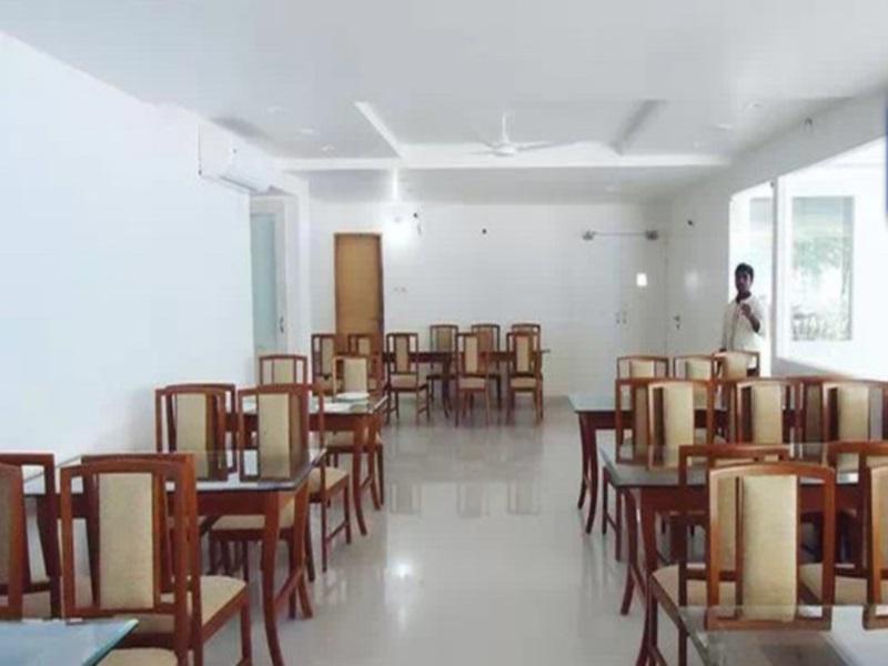 Fabhotel Syberitic Suites Gachibowli - Fully Vaccinated Staff Kondapur  エクステリア 写真