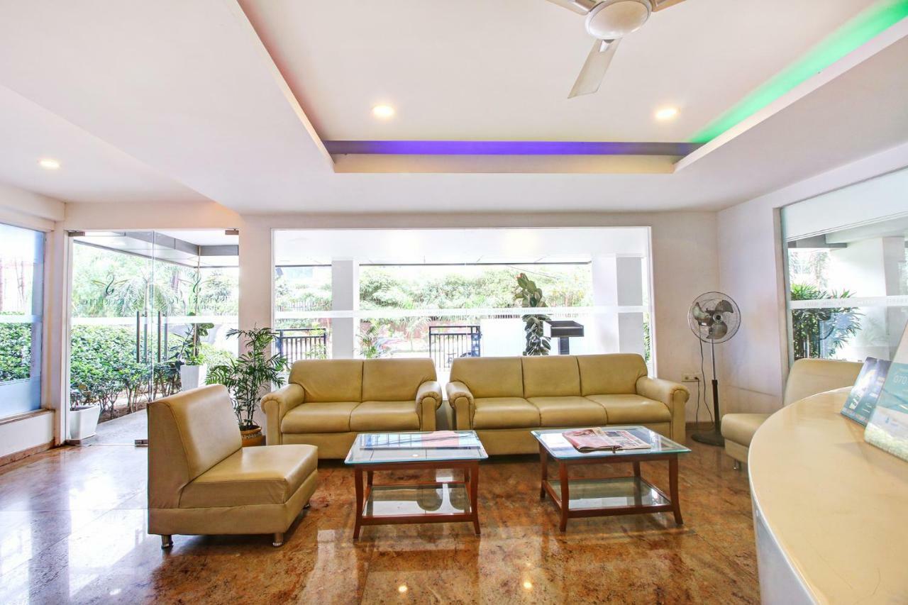 Fabhotel Syberitic Suites Gachibowli - Fully Vaccinated Staff Kondapur  エクステリア 写真
